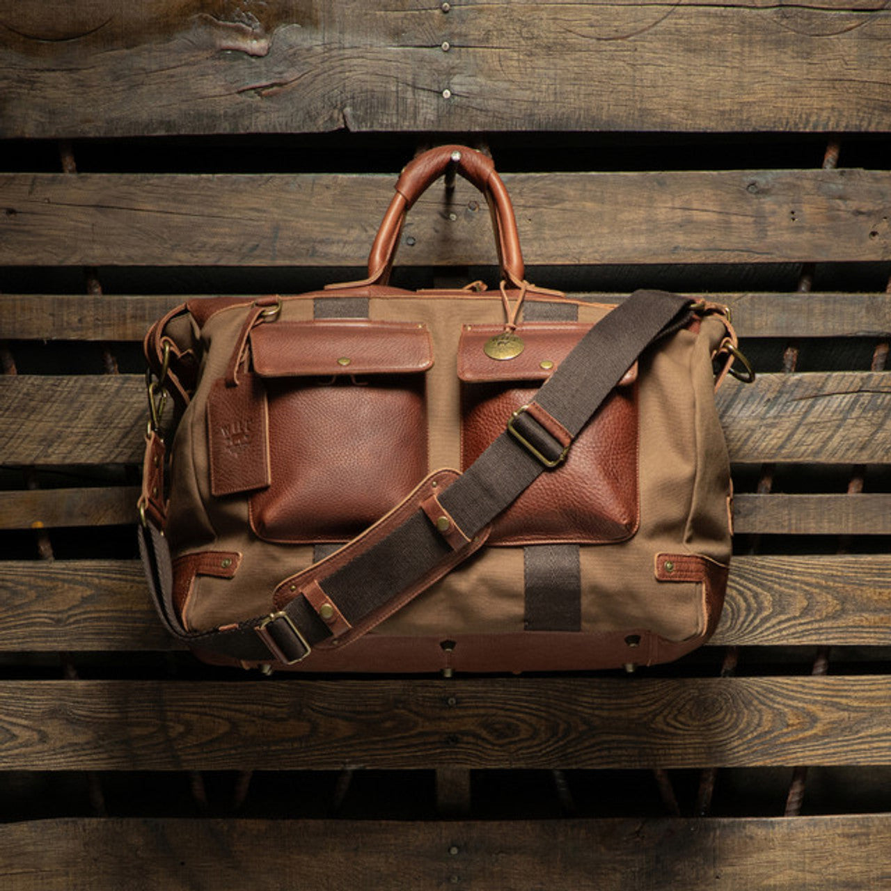 Will Leather CANVAS & LEATHER TRAVEL DUFFLE