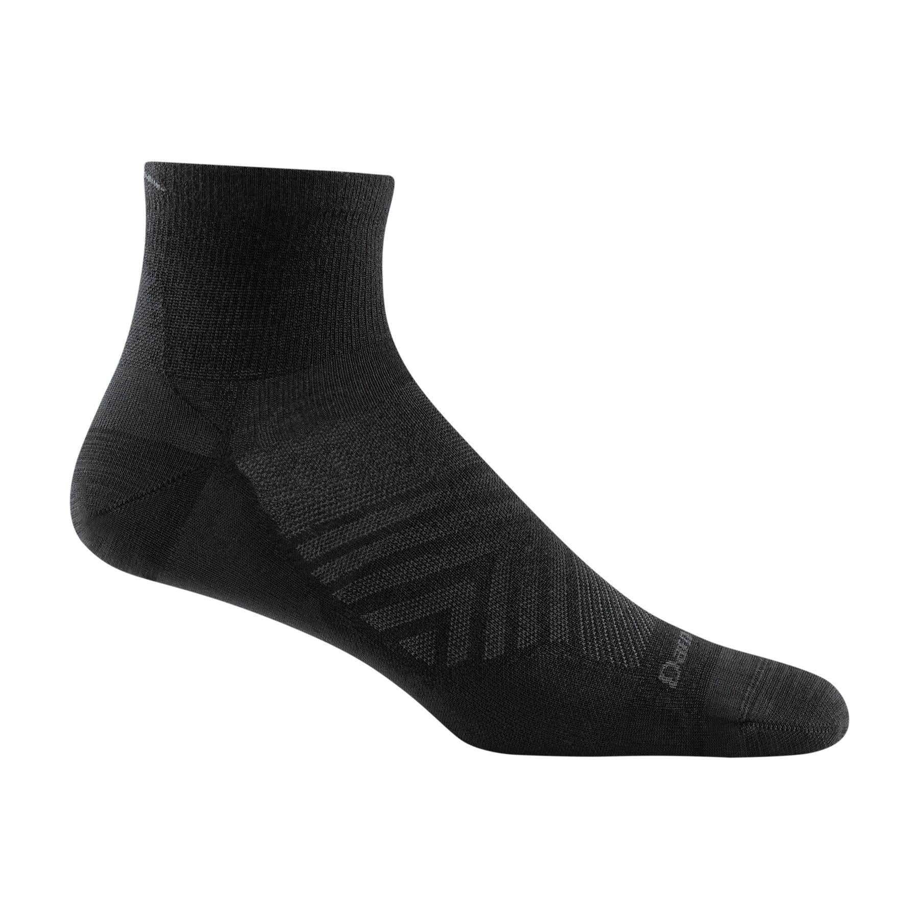 DARN TOUGH Men's Run Quarter Ultra-Lightweight Running Socks