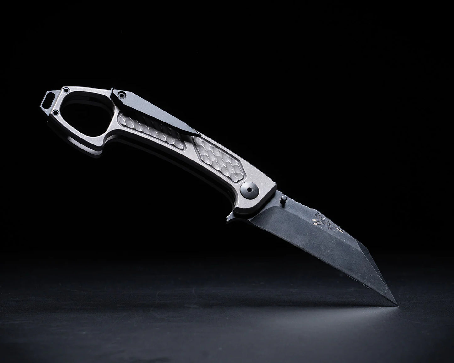 Half Faced Blades SHPOS monolithic folder