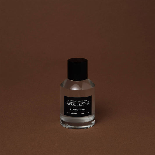 LEATHER + PINE ROOM SPRAY