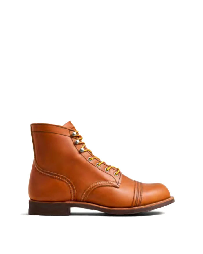RED WING HERITAGE 8000 IRON RANGER ORO LEGACY